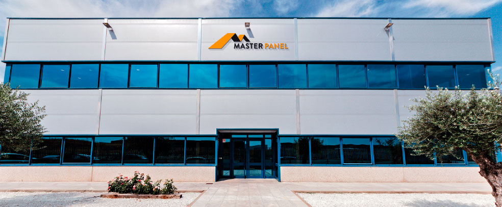 fachada empresa masterpanel